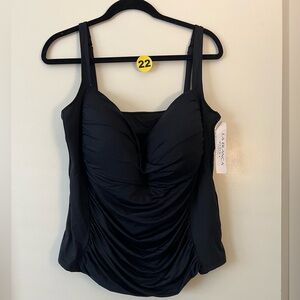 New with tags La Blanca tankini top